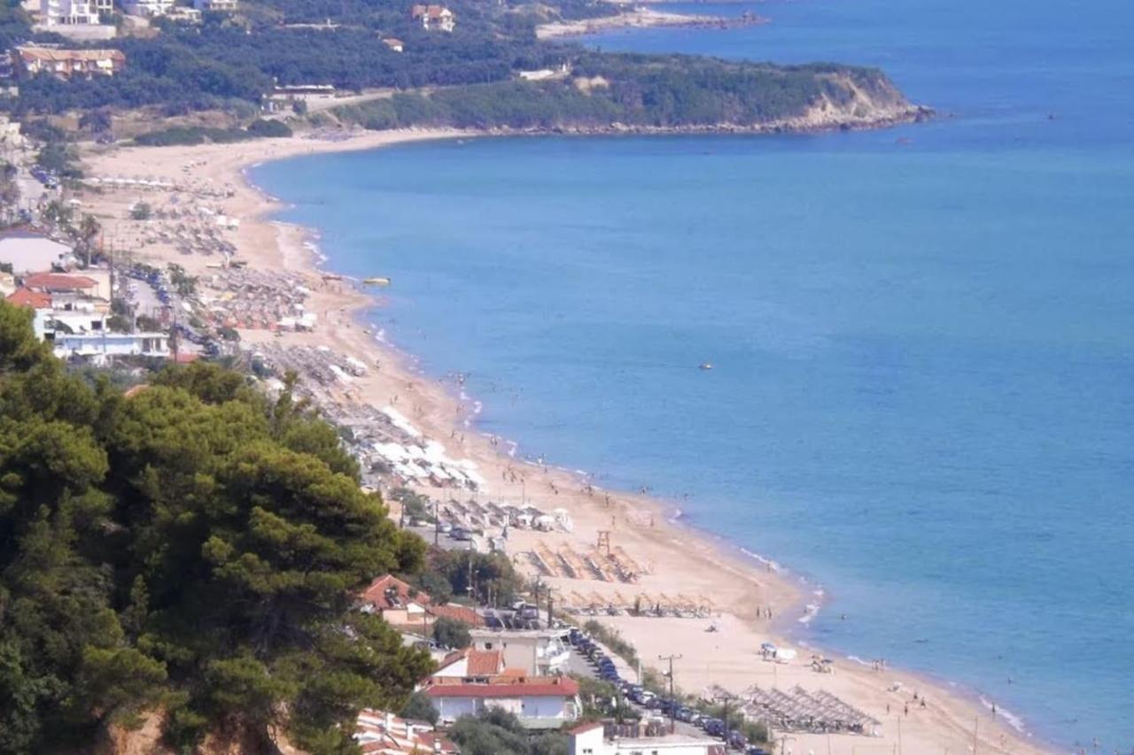 Seaside Maisonette House *