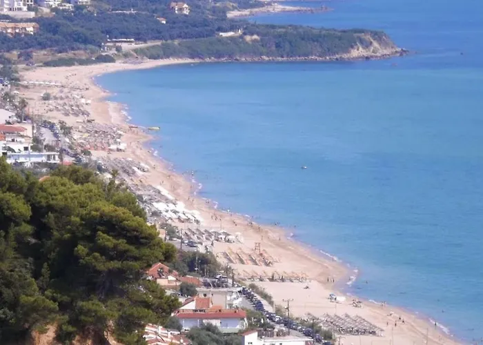 Seaside Maisonette House