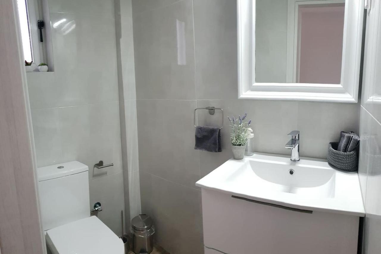 Seaside Maisonette House Artemida (Attica)